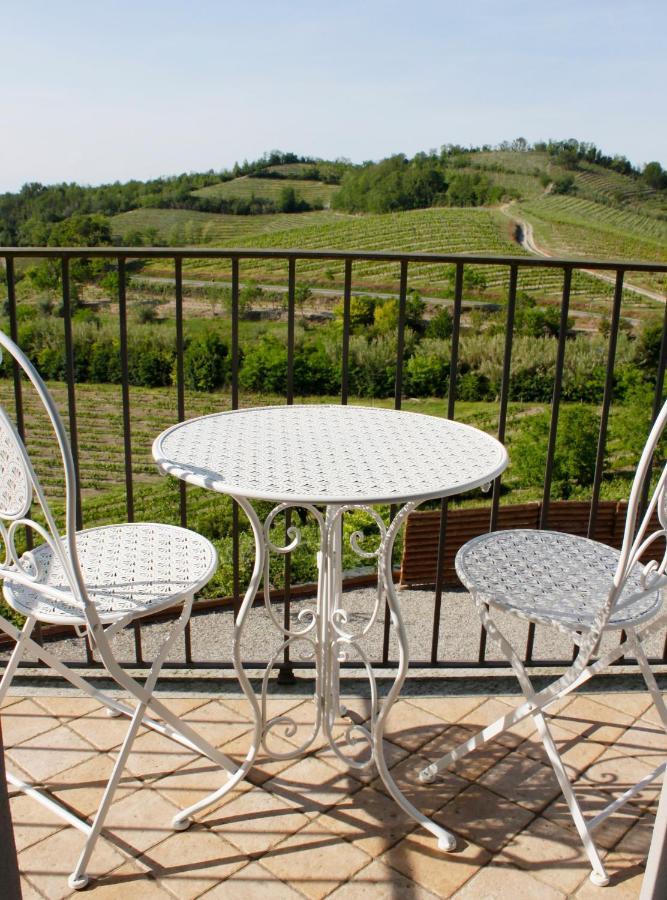 Villa Rocco Country House Ozzano Monferrato Luaran gambar