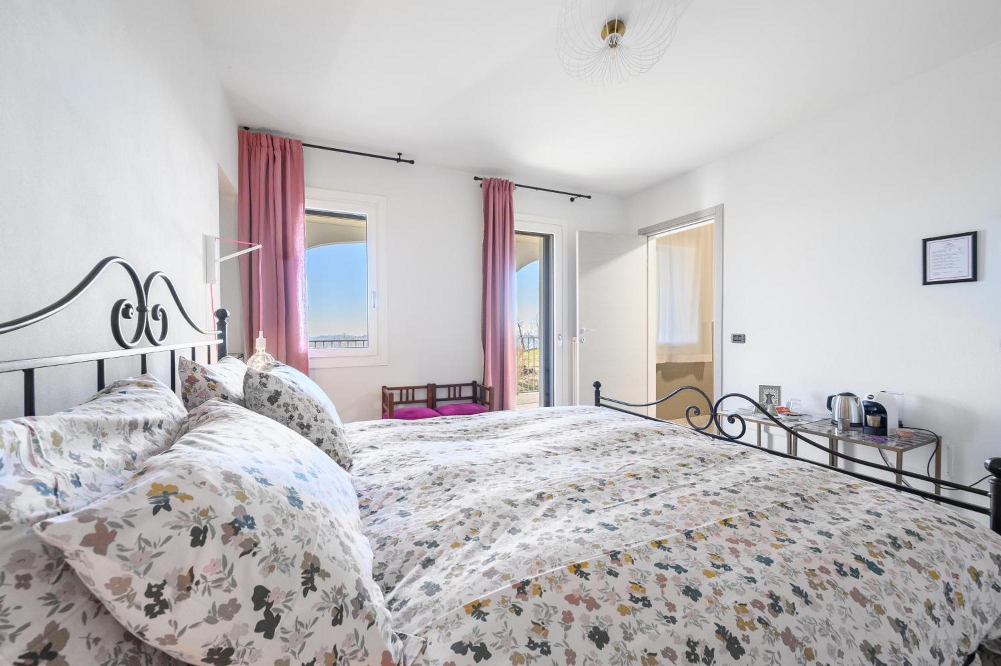 Villa Rocco Country House Ozzano Monferrato Luaran gambar