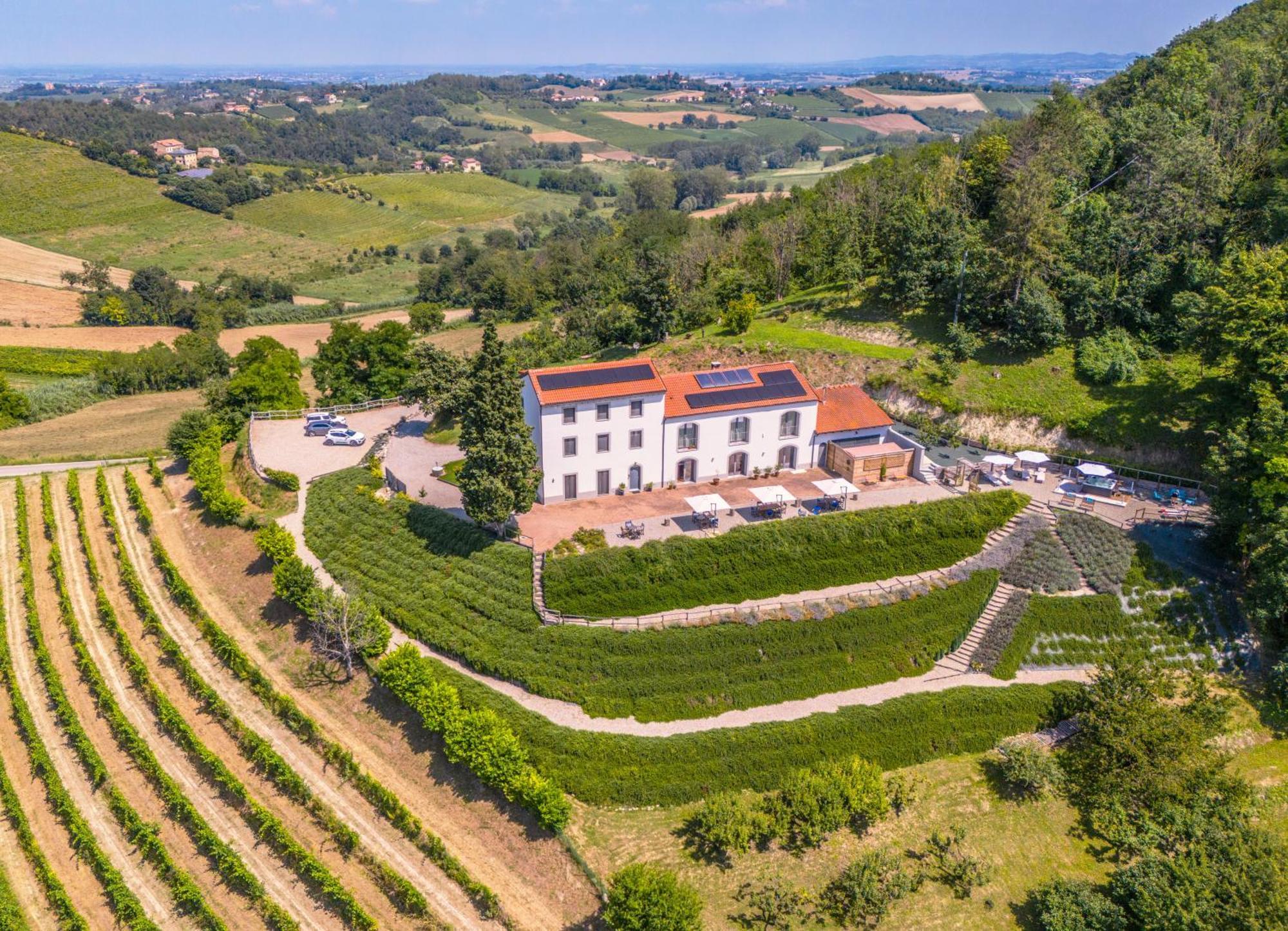 Villa Rocco Country House Ozzano Monferrato Luaran gambar